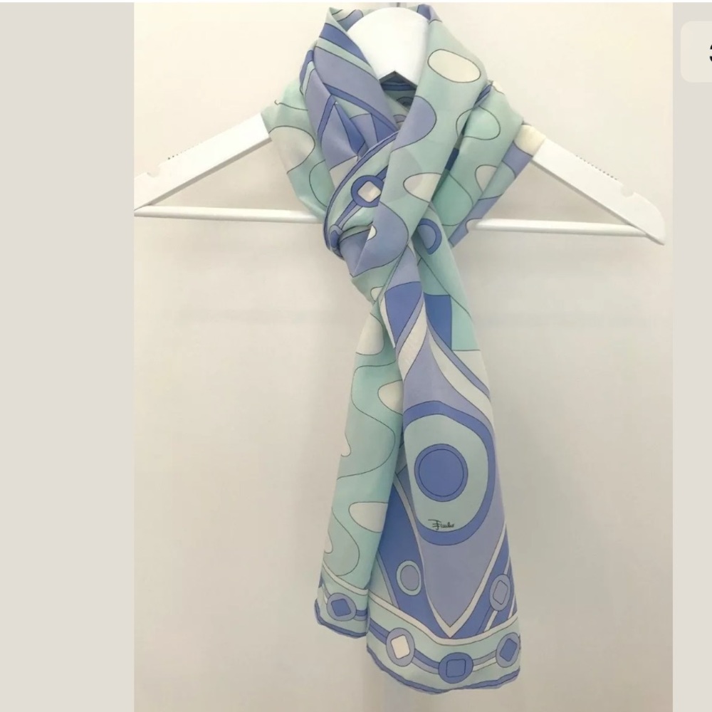 EMILIO PUCCI BLUE LAVENDER SILK OBLONG SCARF NWOTS! - Picture 4 of 14
